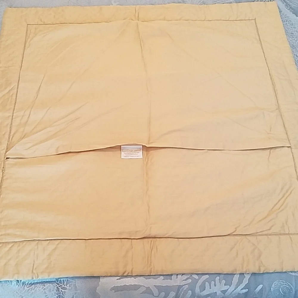 Cottimaryanne Gold Euro Sham